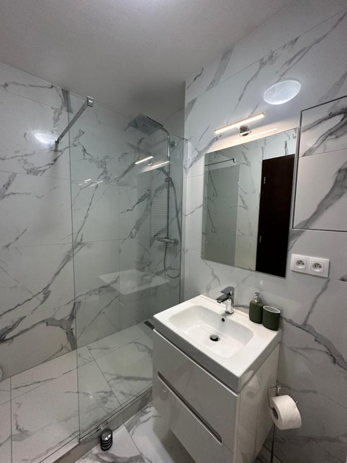Апартаменты Ota-Group Luxury Selection Братислава Экстерьер фото
